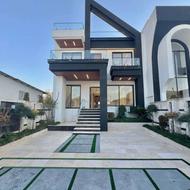 ویلا تریپلکس 350 متر بنا 4خواب منطقه دنج با روف دلبر