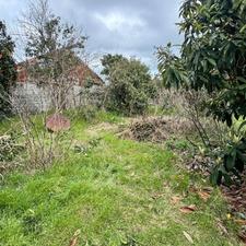 396 متر زمین مسکونی با سند تک برگ