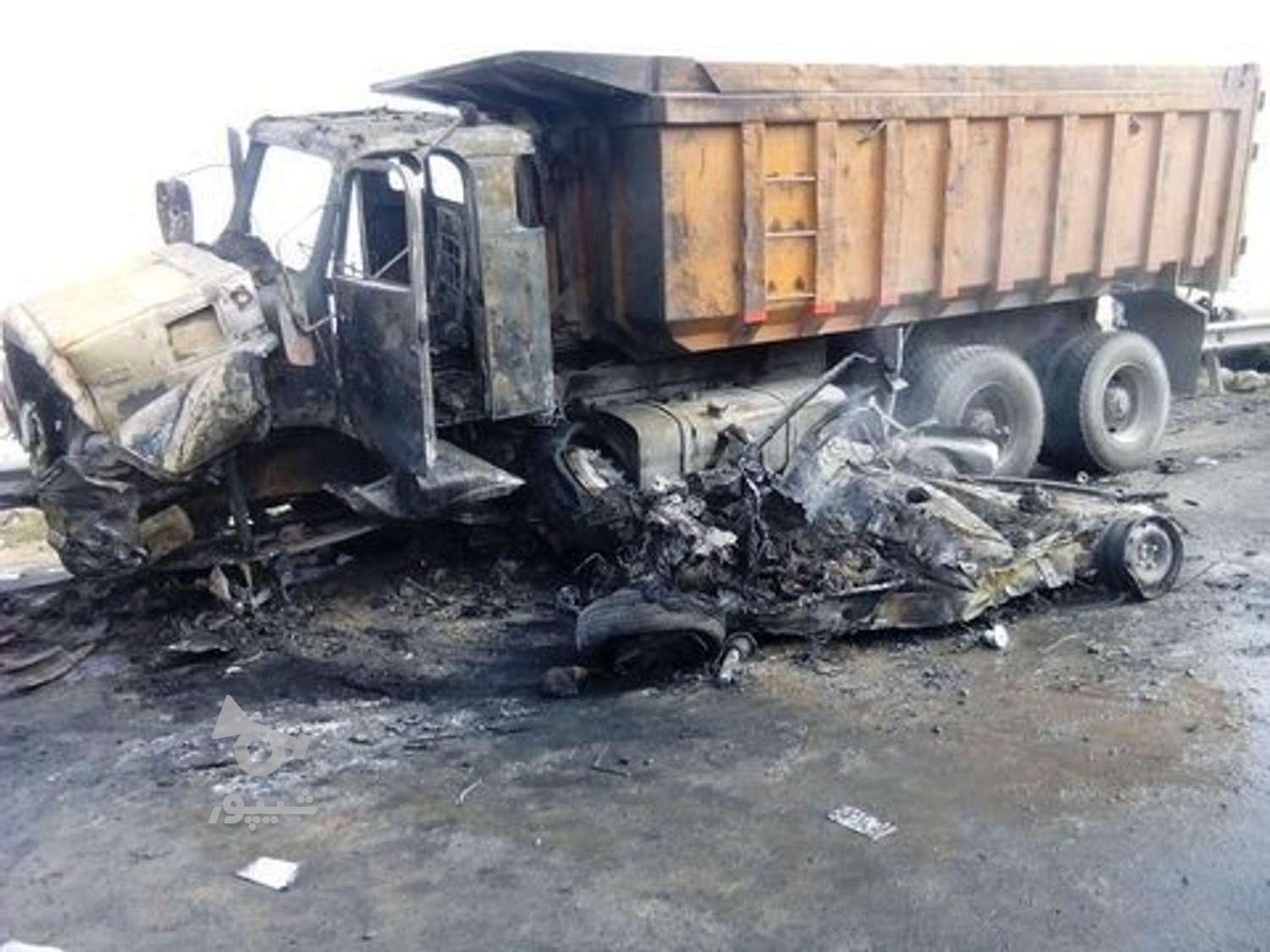 مرکز خرید کامیون های ولوو رنو بنز تصادفی چپ شده تعمیرگاهی