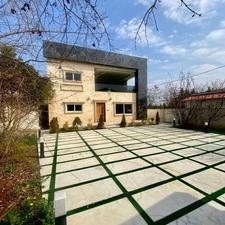 ویلا دوبلکس 400 متر زمین 270 متر بنا شخصی ساز جاده دریا