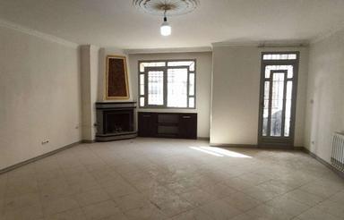 آپارتمان 115 متر در رباط اول پر نور