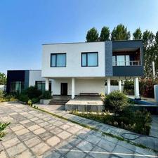 فروش ویلا دوبلڪس 550 متر در آپادانا