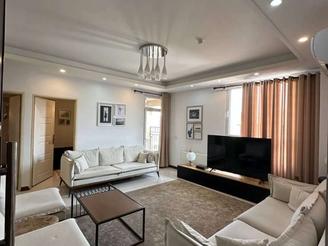 آپارتمان 57 متری فول‌ دیزاین تراورتن فاز1