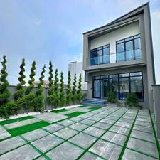 ویلادوبلکس نما مدرن 200 متر در خطیب کلا سندتکبرگ