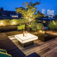 135 متر در پونک/حس شاه نشینی را در این برج تجربه کنید