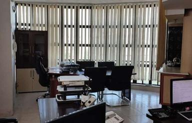 اداری 51 متر برخیابان لاهور