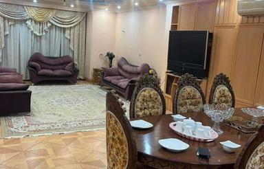 اپارتمان تمیز100% پارکینگ با درب برقی مرکز شهر کوتاه مدت