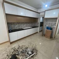 فروش آپارتمان 105 متر در مرکز شهر