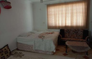 سوئیت اجاره ای در بندرچارک ورودی جزیره کیش