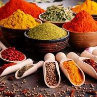 استخدام نیروی خانم جهت فعالیت در مغازه عطاری