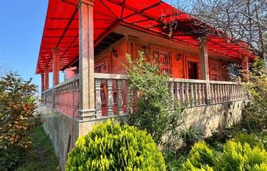 ویلا باغ 700 متری زیبا با سند تک برگ