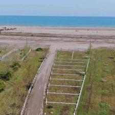 متراژ زمین 218 متر