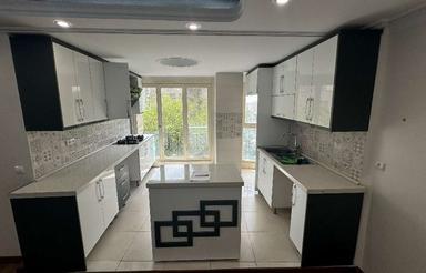 80متر دوخواب شهرک هما فول امکانات آفتاب مستقیم