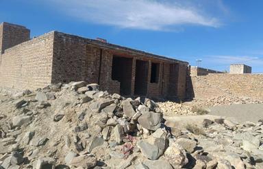 خانه نیمه کاره 300 متر