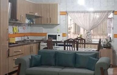میدان گلستان چند قدمی استخر 100 متر (تک واحد)