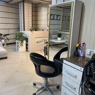 میز ناخن و صندلی کوپ رنگ