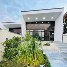 ویلا مدرن تهاتر با خودرو