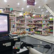 صندوقدار خانم فروشگاه پروتیینی