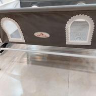 یک عدد گهواره مدل شادی با پشه بند ، 2 عدد کریر