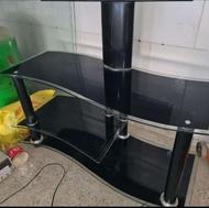 میز تلویزیون شیشه ای