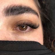 اکستنشن مژه و لیفت