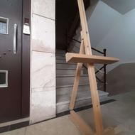 سه پایه چوبی