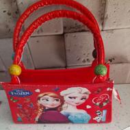 تعدادی کیف بچه گانه