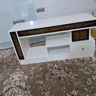 میز تی وی سالم تازه رنگ شده