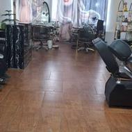 استخدام ناخن کار و مژه کار حرفه ای( ترجیحا بامشتری )