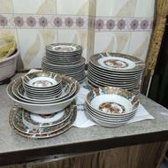 ظرف بدون هیچ مشکی هست