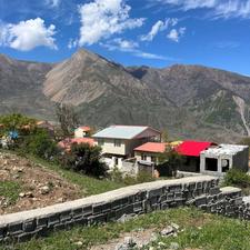 زمین 152متری منطقه برند نمارستاق/داخل بافت/بااب برق سرزمین