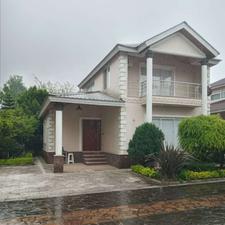 ویلا دوبلکس شهرکی با اصالت منطقه برند