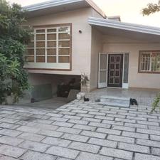 فروش ویلا 500 متر زمین 140 متر بنا در عالیواک