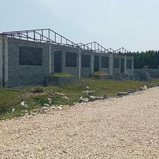 ویلا 160متر/نیمه کاره لوکیشن عالی/مدارک کامل