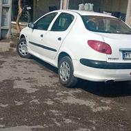 206صندوق دار V8