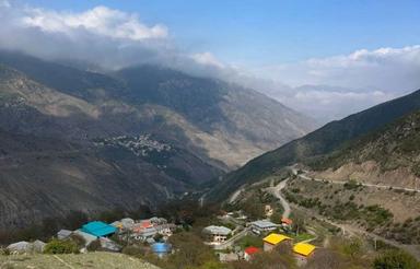 باغ800متری ییلاقی بامدارک کامل درنمارستاق