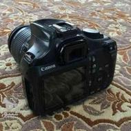 دوربین عکاسی کننون در حد نو