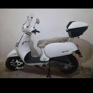 موتور سیکلت وسپا 150