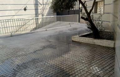 51مترهمکف مستقل+2حیاط35و60متری