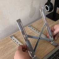پایه نگهدارنده لب تاب