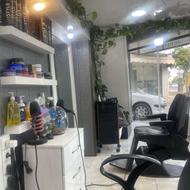به چند شاگرد آرایشگر فوری نیازمندیم