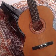 گیتار m2 نیمه حرفه ای