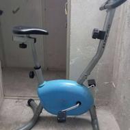 دوچرخه ثابت باشگاهی