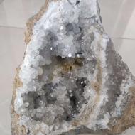 سنگ زیبا و تزیینی