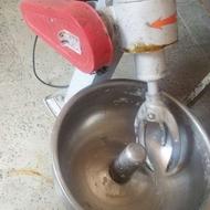 تعدادی وسایل فست فود و آبمیوه