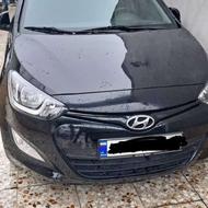 هیوندای i20 / مشکی / 2015 / بی رنگ 