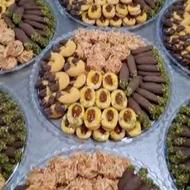 تولید انواع شیرینی های خانگی سنتی و باقلوا هفت مغز