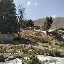 130متر زمین /داخل بافت /آب هوای جنگلی کوهستانی