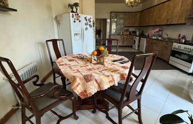 واحد کیکاووس 300 متر چهارخواب با دو پارکینگ