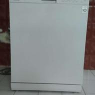 ماشین ظرفشویی LG